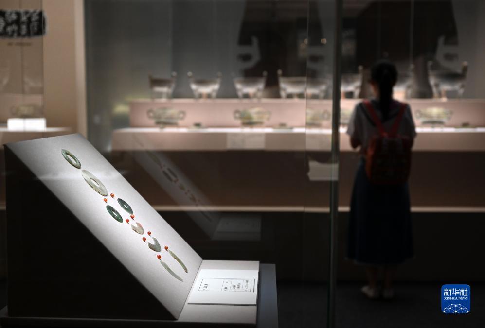 网页炸金花房卡